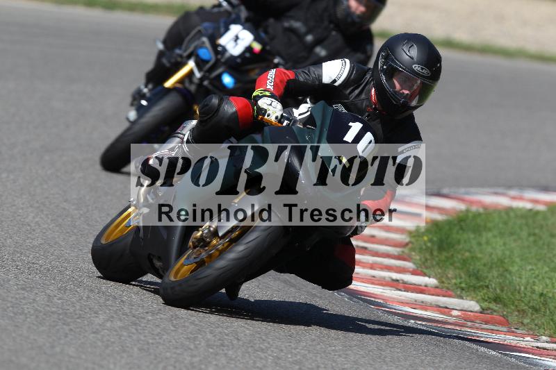 Archiv-2022/57 29.08.2022 Plüss Moto Sport ADR/Einsteiger/10
